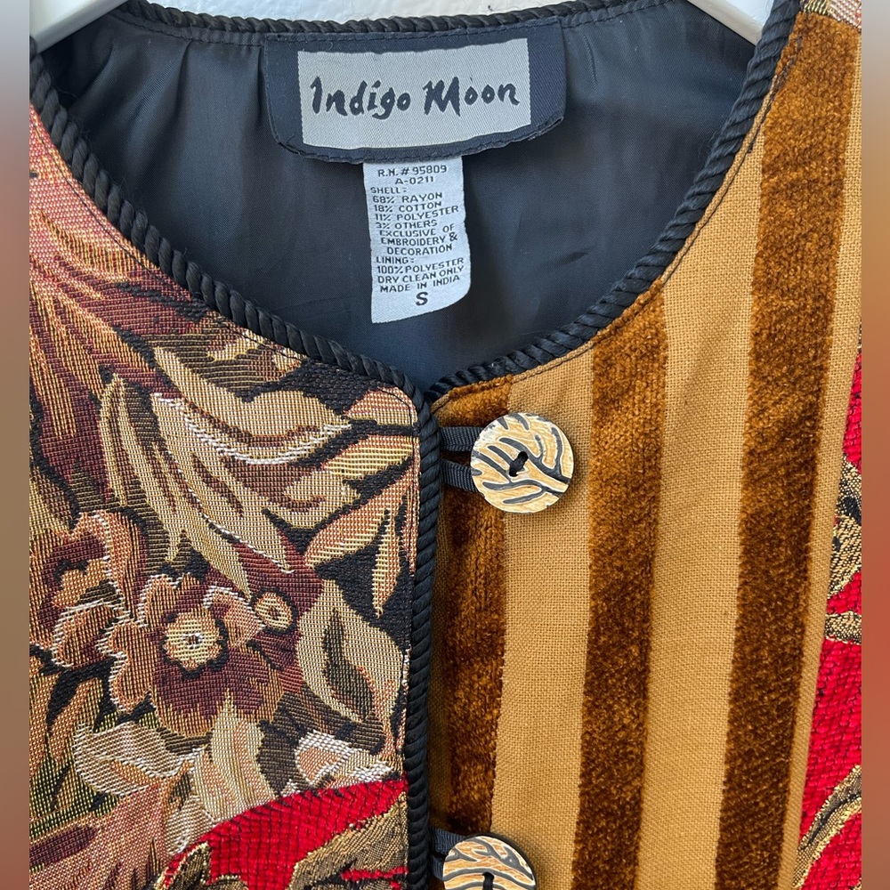 Vintage Indigo Moon Artsy Red Floral Embroidered Patchwork Jacket Blazer Small - Picture 2 of 4